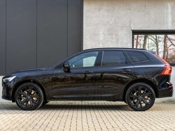 Volvo XC60 II Crossover Plug-In Facelifting 2.0 T8 455KM 2025 XC60 T8 Plug-In Hybrid AWD Plus Black Edition 2.0 (455 KM) 2025, zdjęcie 1