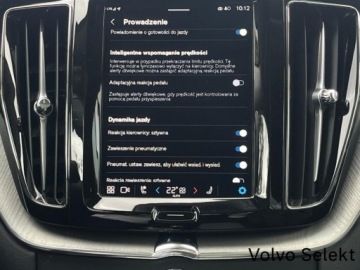 Volvo XC60 II 2024 Volvo XC 60 B5B Ultra Dark AWD High Beam Hak Pneum, zdjęcie 21