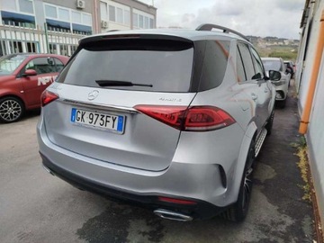 Mercedes GLE V167 2022 Mercedes GLE 300 d mhev Premium Plus 4matic auto Sequential Hybrid, zdjęcie 2