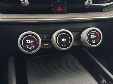 Skoda Superb III Kombi Facelifting 2.0 TDI SCR 150KM 2024 Skoda Superb LK DSG Kamera Cofania Hak Canton Masaze Wentylacja Faktura Va, zdjęcie 22