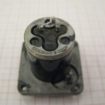 Микроамперметр М1131.1 0-2х100мкА