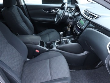 Nissan Qashqai II Crossover 1.2 DIG-T 115KM 2016 Nissan Qashqai 1.2 DIG-T, Salon Polska, Klima, zdjęcie 8