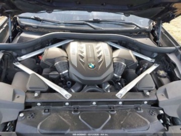 BMW X7 2020 BMW X7 M50i 2020 4.4 Benzyna 523KM, zdjęcie 8