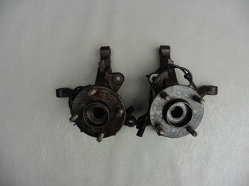 ZWROTNICA PIASTA LEWA PRZÓD FORD FIESTA MK7