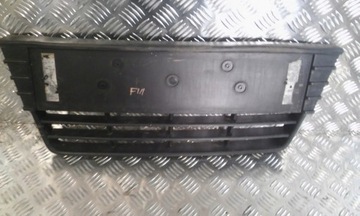 KRATKA ŚRODKOWA PRZEDNIEGO ZDERZAKA FORD FOCUS MK3