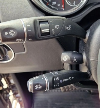 Mercedes Klasa G W463 Off-roader Facelifting 2015 G 350d 245KM 2017 Mercedes-Benz Klasa G G350 Full Pakiet AMG LED 7 foteli Kamera Hak 3.0, zdjęcie 17