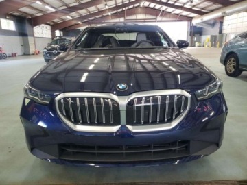 BMW Seria 5 G90-91 2024 BMW Seria 5 540XI 2024 3.0l 3.0 Benzyna 375KM, zdjęcie 5
