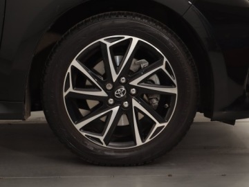 Toyota Yaris IV Hatchback 1.5 Hybrid Dynamic Force 116KM 2022 Toyota Yaris 1.5 VVT-i Hybrid, Salon Polska, zdjęcie 14