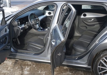 Mercedes Klasa E W213 Kombi 2.0 220d 194KM 2020 Mercedes E220d All Terrain 4m AirMatic 360° Pamięci HUD Webasto ACC Keyless, zdjęcie 21