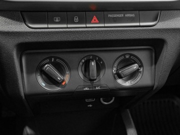 Skoda Fabia III Kombi Facelifting 1.0 TSI 95KM 2021 Škoda Fabia Skoda Fabia DW2RE43#1.0 TSI Ambition, zdjęcie 15