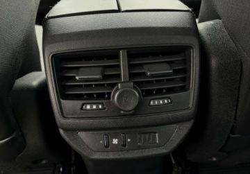 Peugeot 5008 II Crossover 1.6 THP 165KM 2018 Peugeot 5008 1.6 165KM LED 7os NAVI KAMERA gwarancja AUTOMAT 7 OSOBOWY, zdjęcie 32