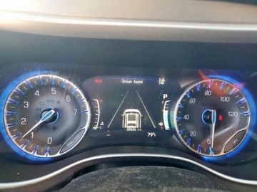 Chrysler Pacifica II 2023 Chrysler Pacifica Touring L 2023 3.6l 3.6 Benzyna 287KM, zdjęcie 9