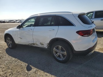 Mercedes GLC C253 2021 Mercedes-Benz GLC 300 4Matic 2021 2.0l 2.0 Benzyna 255KM, zdjęcie 1