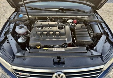 Volkswagen Passat B8 Variant 2.0 TDI SCR 240KM 2016 Volkswagen Passat Volkswagen Passat 2.0 TDI Bi-Turbo BMT 4Mot Highline DSG, zdjęcie 39