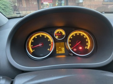 Opel Corsa D Hatchback 1.2 Twinport ECOTEC 85KM 2010 Opel Corsa 1.4 16V Edition 111 Jahre -, zdjęcie 10