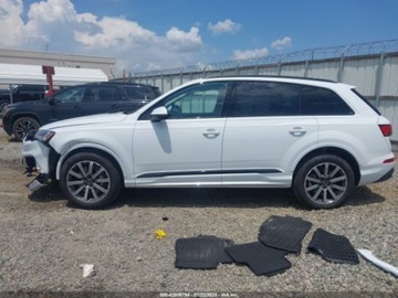 Audi Q7 II 2022 Audi Q7 Premium Plus 45 Tfsi Quattro Tiptronic 2022 2.0l 2.0 Benzyna 248KM, zdjęcie 2