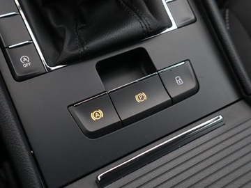 Skoda Superb III Kombi 1.8 TSI 180KM 2017 Skoda Superb 1.8 TSI, Salon Polska, Serwis ASO, zdjęcie 11