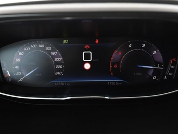 Peugeot 3008 II Crossover Facelifting  1.5 BlueHDi 130KM 2021 Peugeot 3008 full LED półskóra virtual cocpit, zdjęcie 21