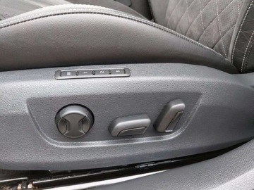 Skoda Superb III Kombi Facelifting 2.0 TSI 190KM 2021 Skoda Superb Sportline 2.0 TSI 190KM DSG FV23 2.0 Benzyna 190KM, zdjęcie 10