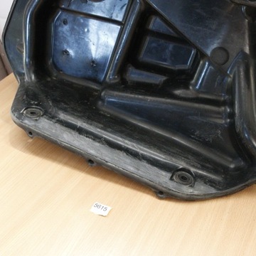 5615 Наполнитель бокового картера правый 01-11 Honda Goldwing GL 1800