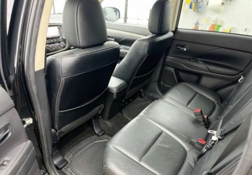 Mitsubishi Outlander III SUV 2.2 DOHC DI-D 150KM 2013 Mitsubishi Outlander Mitsubishi Outlander 2.2 diesel Super Stan 2.2, zdjęcie 20