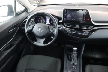 Toyota C-HR I Crossover Facelifting 1.8 Hybrid 122KM 2023 Toyota C-HR 1.8 Hybrid, Serwis ASO, Automat, zdjęcie 6