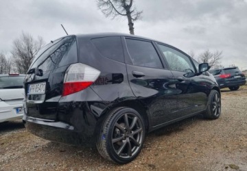 Honda Jazz III 1.4 i-VTEC 100KM 2009 Honda Jazz Honda Jazz 1.4 i-VTEC Elegance 1.3 Benzyna 100KM, zdjęcie 14