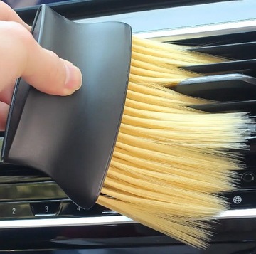 ШИРОКАЯ ЩЕТКА ДЛЯ ЧИСТКИ САЛОНА АВТОМОБИЛЯ