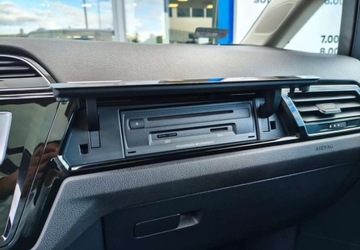 Volkswagen Touran III 2.0 TDI 150KM 2017 Volkswagen Touran Volkswagen Touran 2.0 TDI BMT Highline DSG 2.0 Diesel, zdjęcie 26