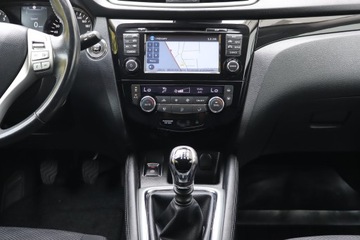 Nissan Qashqai II Crossover 1.2 DIG-T 115KM 2016 Nissan Qashqai 1.2 DIG-T, Salon Polska, zdjęcie 11