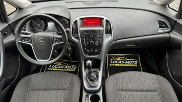 Opel Astra J Sports Tourer 1.4 Turbo ECOTEC 140KM 2012 Opel Astra Udokumentowany przebieg GWARANCJA 1.4 Benzyna 140KM, zdjęcie 30