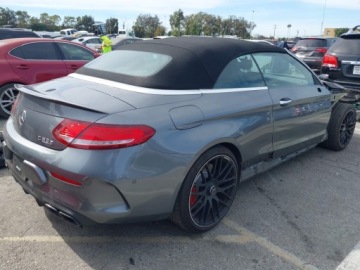 Mercedes Klasa C W205 2017 Mercedes-Benz Klasa C 63 S 2017 4.0 Benzyna 503KM, zdjęcie 3