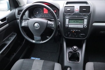 Volkswagen Golf V Hatchback 1.4 80KM 2008 VW Golf 1.4 16V, Klima, Tempomat, Parktronic, zdjęcie 6