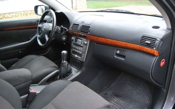 Toyota Avensis II Kombi 1.8 VVT-i 129KM 2006 Toyota Avensis GWARANCJA, 2006r, Salon PL, 1.8 Benzyna 129KM, ISOFIX, Navi, zdjęcie 6
