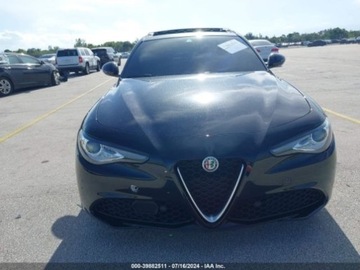 Alfa Romeo Giulia II Sedan Facelifting 2.0 Turbo 280KM 2021 Alfa Romeo Giulia 2021 Alfa Romeo Giulia Ti RWD 2.0 Benzyna 280KM, zdjęcie 5