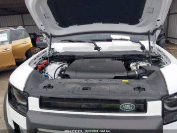 Land Rover Defender IV (L663) 2023 Land Rover Defender 110s, 2023r., 4x4, 2.0L 2.0 Benzyna 296KM, zdjęcie 12