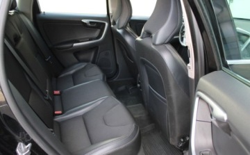 Volvo XC60 I SUV Facelifting 2.0 D4 DRIVE-E 190KM 2015 Volvo XC 60 2.0D 190KM D4 POLIFT Drive-e Salon PL po wym rozrzadu el. klap, zdjęcie 14