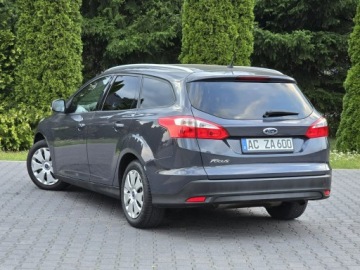 Ford Focus III Kombi 1.6 Duratec 125KM 2011 Ford Focus Mk3 1.6 Benzyna TI-VCT Trend 125KM, zdjęcie 12