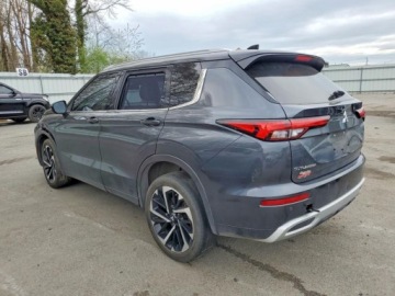 Mitsubishi Outlander III 2024 Mitsubishi Outlander 2024 MITSUBISHI OUTLANDER SEL 2.5 Benzyna 181KM, zdjęcie 2