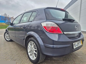 Opel Astra H Hatchback 5d 1.6 ECOTEC 115KM 2006 Opel Astra 1.6 benzyna 115KM 2006r, zdjęcie 5