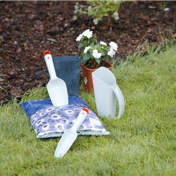 Łopatka ogrodowa miarka plastik praca grządki