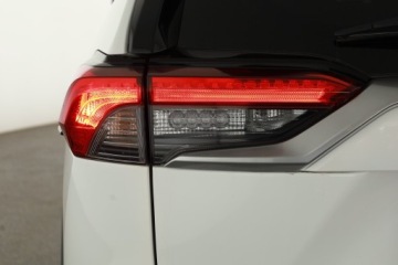Toyota RAV4 V SUV 2.5 Hybrid Dynamic Force 218KM 2022 Toyota RAV 4 2.5 Hybrid, Salon Polska, zdjęcie 18