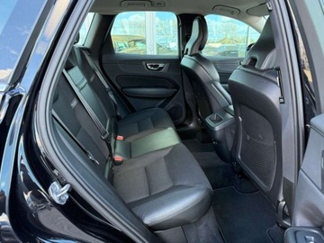 Volvo XC60 II Crossover T4 190KM 2019 Volvo XC 60 2.0 T4 Momentum Pro. 190KM, Automat, Salon PL, F-V 23 2.0, zdjęcie 13