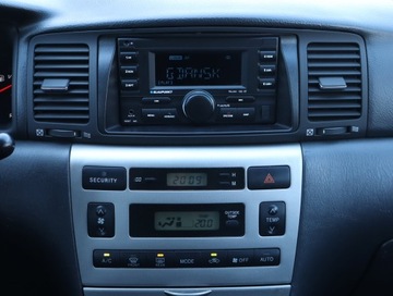 Toyota Corolla IX (E12) Kombi 2.0 D-4D 90KM 2004 Toyota Corolla 2.0 D-4D, Salon Polska, HAK, Klima, zdjęcie 11