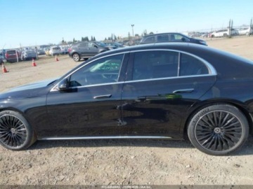 Mercedes Klasa E W214 2025 Mercedes-Benz Klasa E 450 4Matic 2025 3.0 Benzyna 375KM, zdjęcie 2