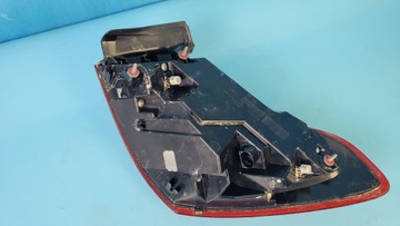 MERCEDES W177 A220 19r SEDAN LAMPA W BŁOTNIK LEWY TYŁ A1779066900