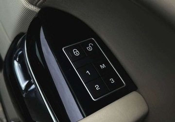 Land Rover Range Rover IV SUV LWB 4.4 SDV8 339KM 2013 Land Rover Range Rover 4.4 AUTOBIOGRAPHY meridian tv kamera 4x4 SALON P, zdjęcie 20