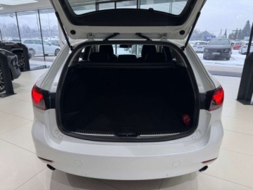 Mazda 6 III Sport Kombi Facelifting 2018 2.0 Skyactiv-G 165KM 2022 Mazda 6 SkyJoy Kamera 360 LED CarPlay Nawigacja HUD 2.0 165KM, zdjęcie 15