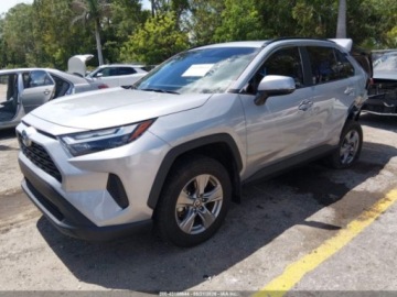 Toyota RAV4 V 2024 Toyota RAV4 2024 TOYOTA RAV4 HYBRID XLE 2.5 Hybryda 176KM, zdjęcie 2