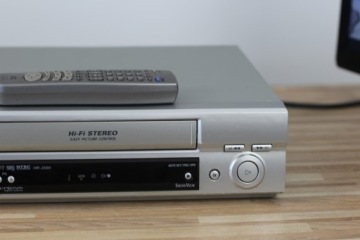 Видеомагнитофон JVC HR-J590EU, пульт дистанционного управления